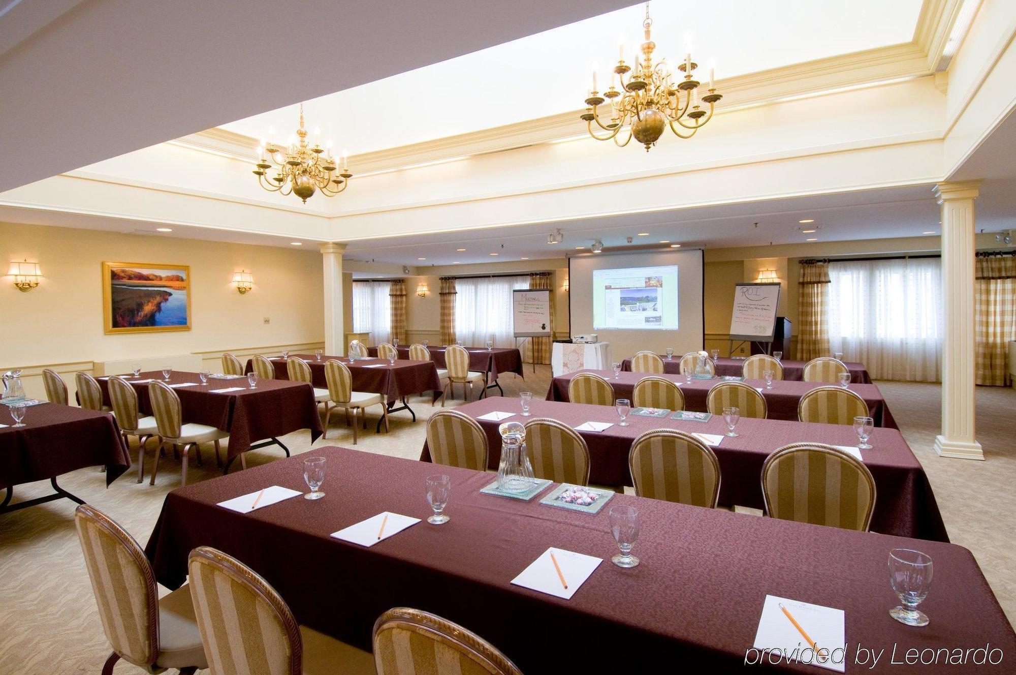 York Harbor Inn 設備 写真