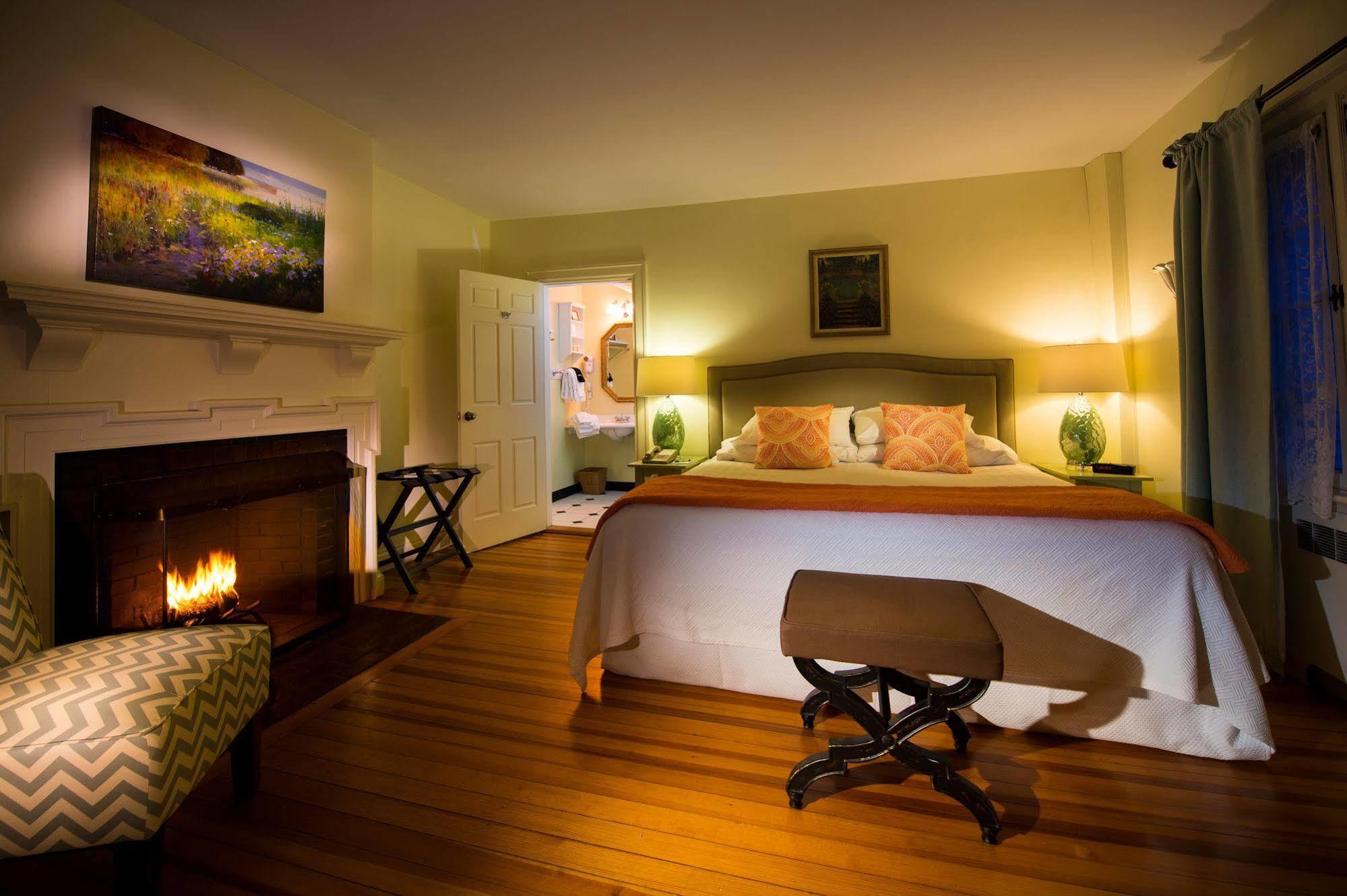 York Harbor Inn エクステリア 写真